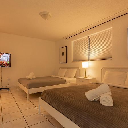 One Bedroom Apartment - With Parking & Balcony - Heart Of Wynwood Miami Bagian luar foto