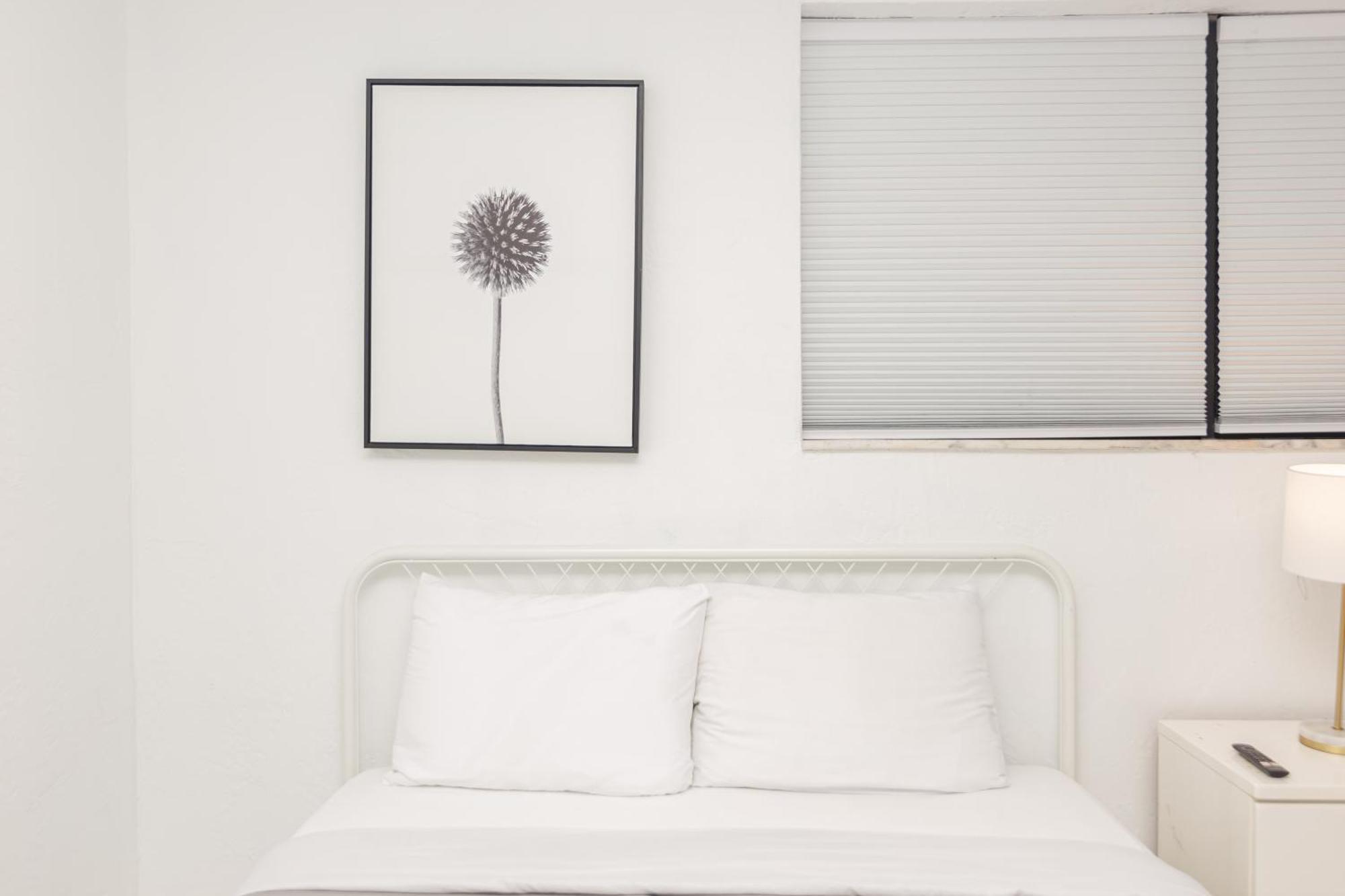 One Bedroom Apartment - With Parking & Balcony - Heart Of Wynwood Miami Bagian luar foto